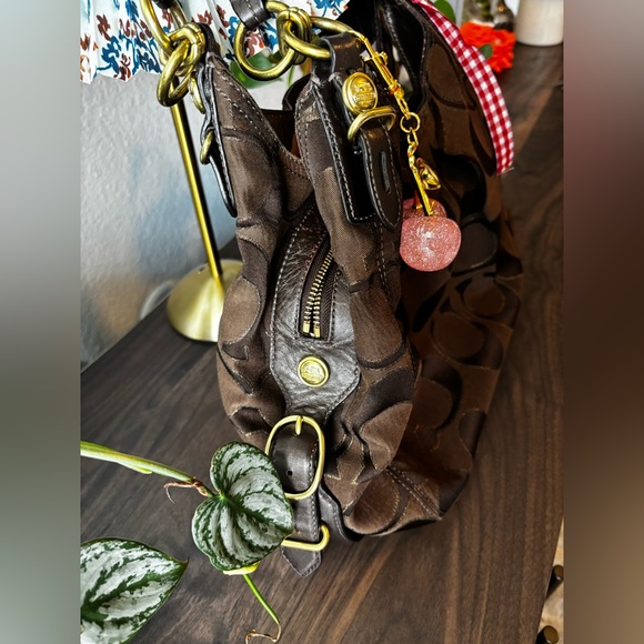 2000s Coach Madison - Picture 3 of 7